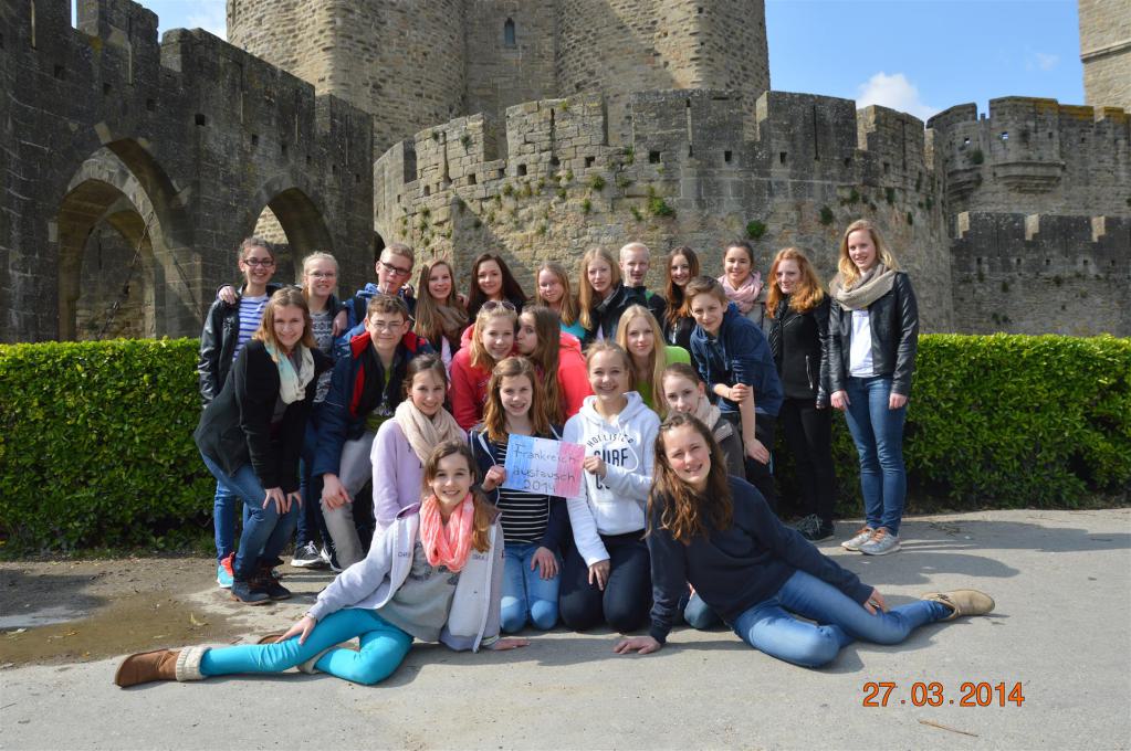 Die deutschen Schülerinnen und Schüler bei einem Ausflug nach Carcassonne