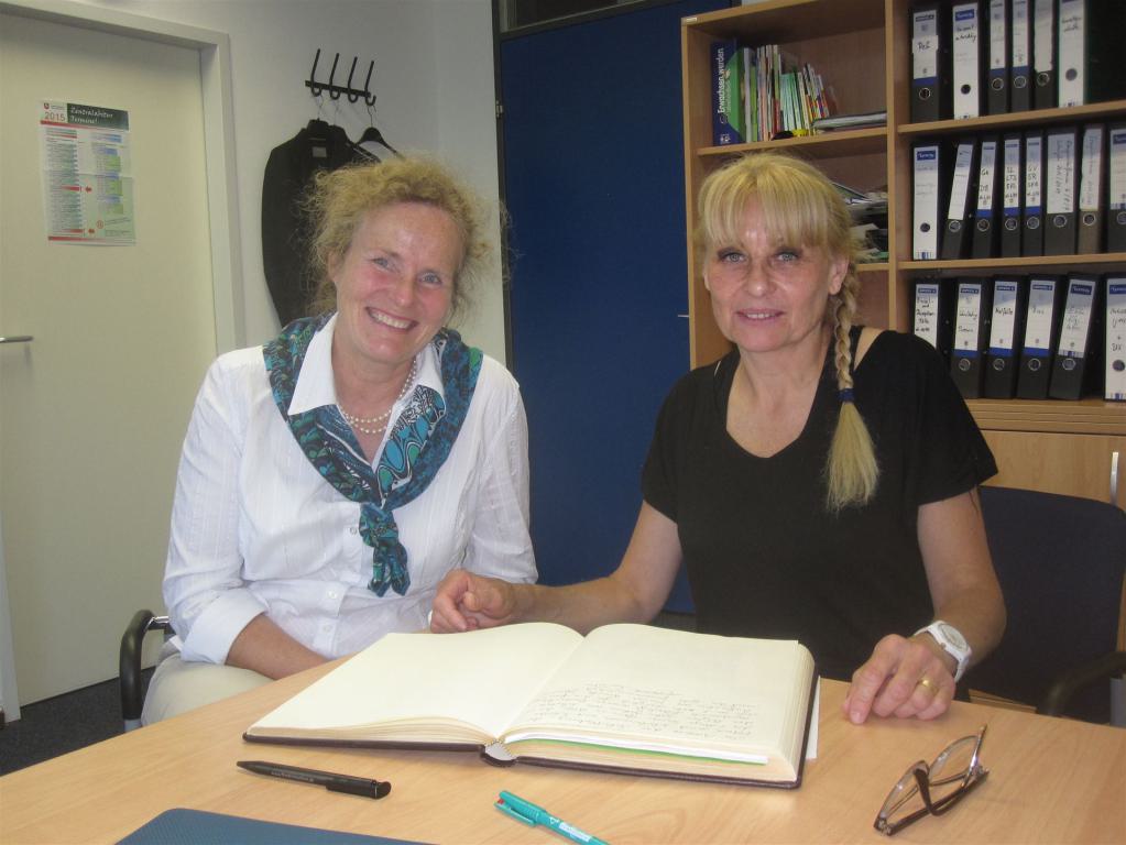 Eintrag ins Goldene Buch